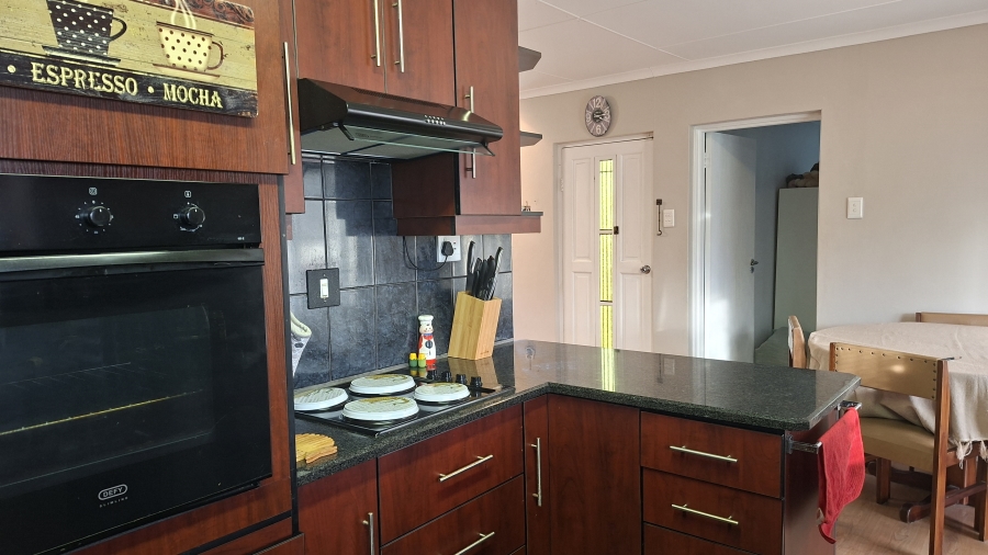 3 Bedroom Property for Sale in Gonubie Eastern Cape